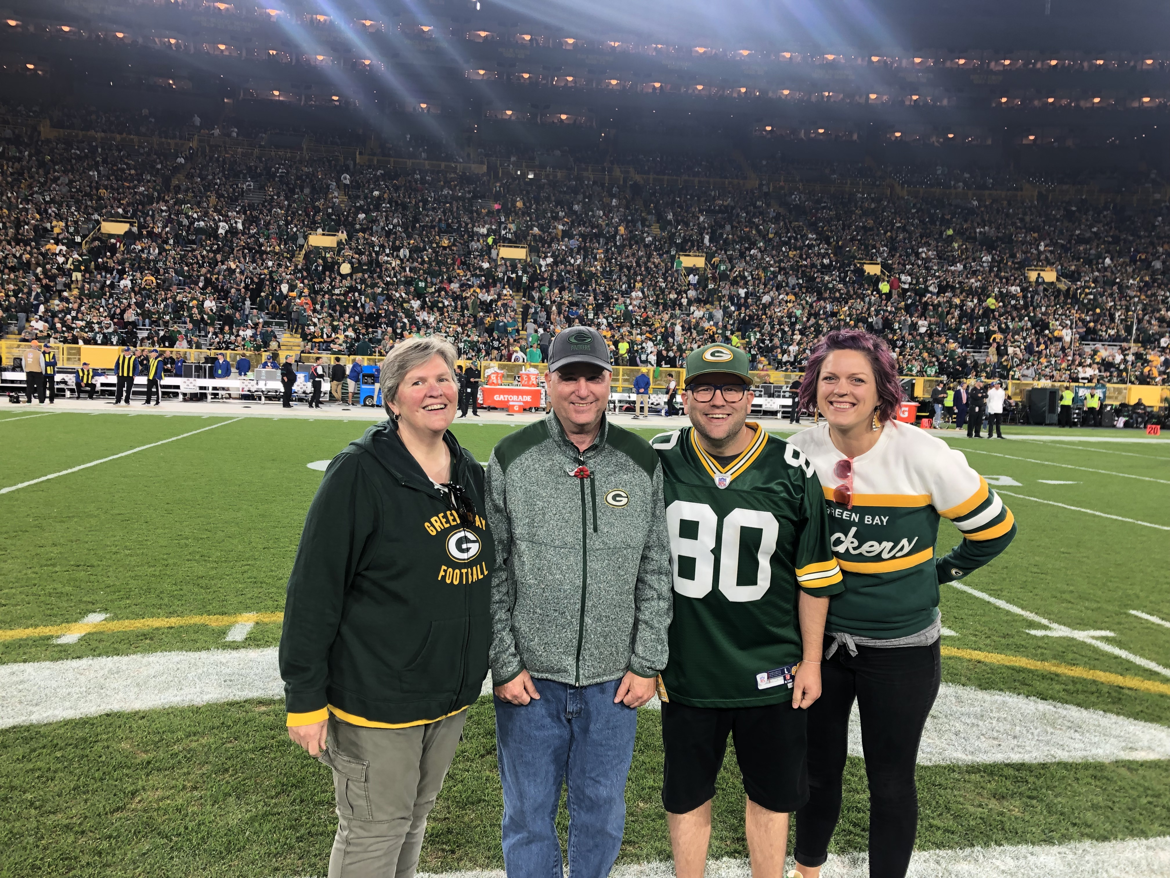 Army veteran Mike Klas saluted for Operation Fan Mail