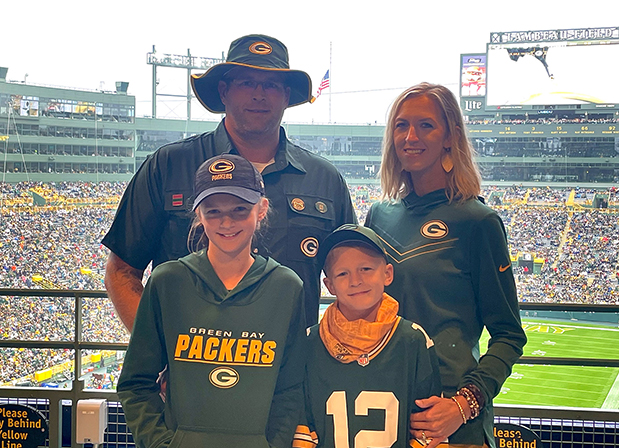Army veteran Eric Bebee saluted for Operation Fan Mail